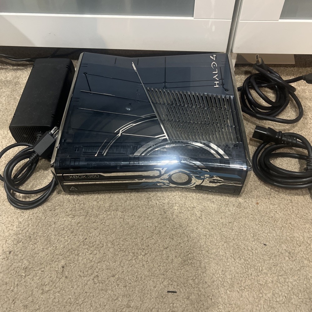 Microsoft Xbox 360 S Halo 4 Edition Console with cables but no Controller