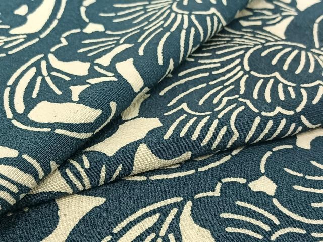 Heiwaya Kimono Floral Arabesque Small Pattern Silk Traditional Dress