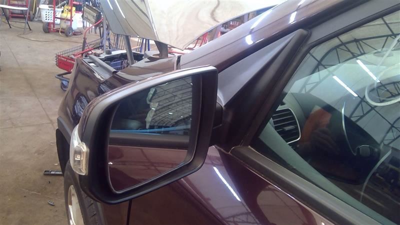 Driver Side View Mirror Power Turn Signal Fits 11-15 SORENTO 5474740