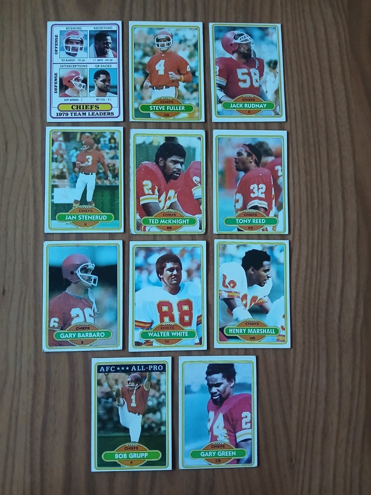 1980 Topps KANSAS CITY CHIEFS Cards - Lot of 11 - COMPLETE TEAM SET - VG to EX