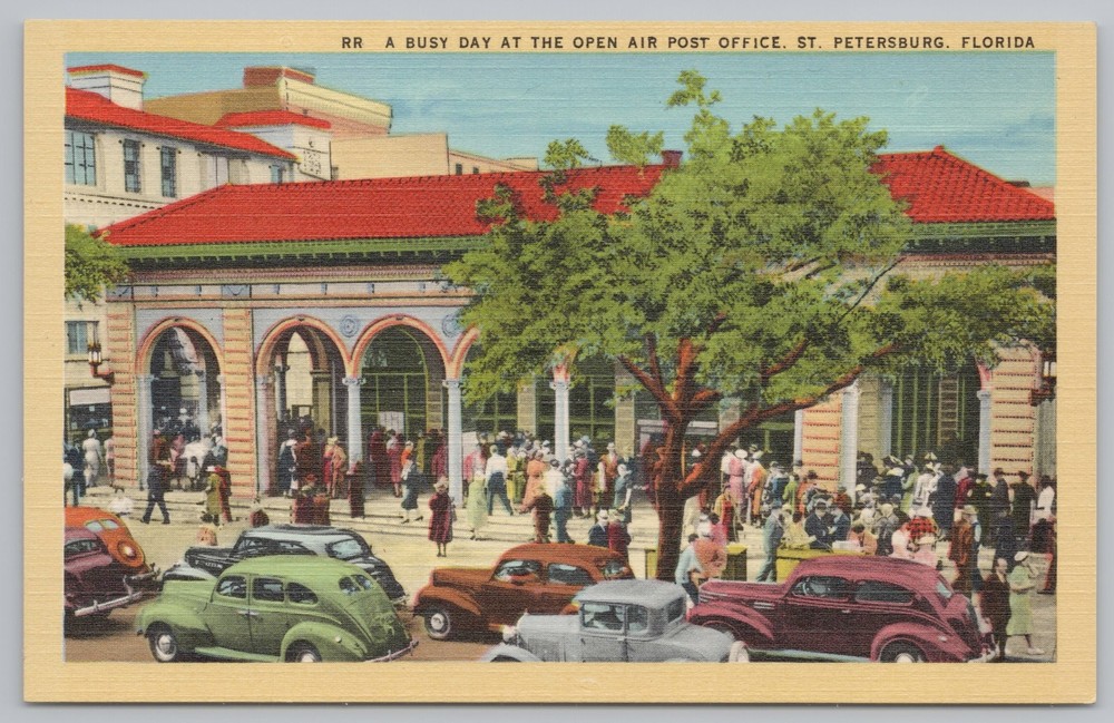St Petersburg Florida~Busy Open Air Post Office~Linen Vintage Postcard