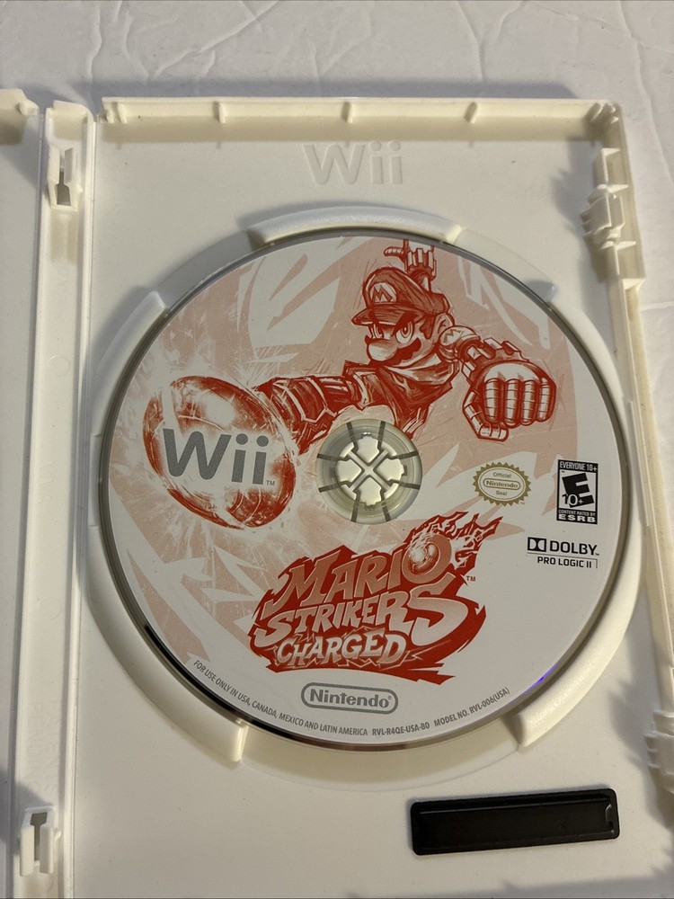 Mario Strikers Charged (Nintendo Wii, 2007) Disc Only