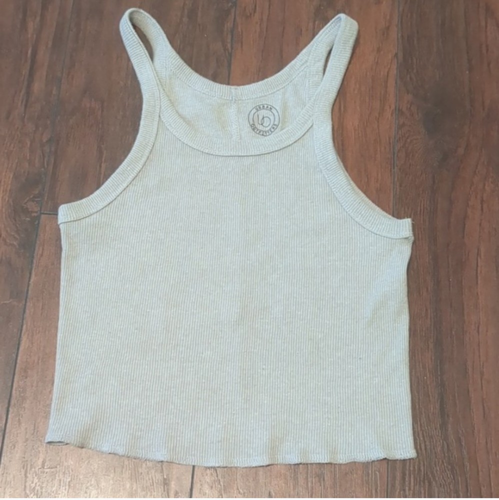 Urban outfitters Crop top size medium