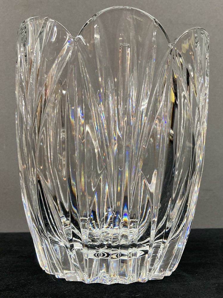 Block Lead Crystal Tulip Style Heavy Duty Vase 7.25”