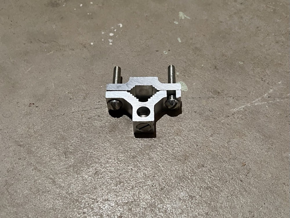 Ilsco AGC-1 Aluminum Alloy Dual Rated Ground Clamp 1/2 - 1 Inch 1/0-14 AWG
