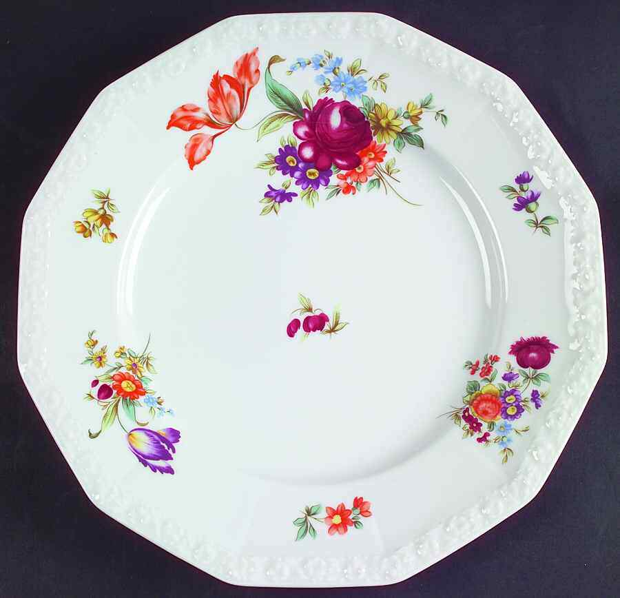 Rosenthal - Continental Flowers  Dinner Plate 6319359