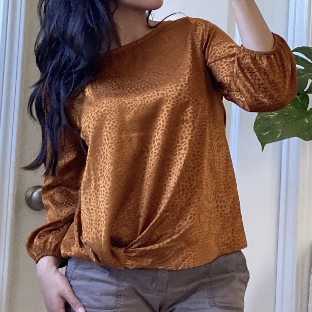 Dressbarn Women's Brown Leopard Satin Knot 3/4 Sleeve Boat Neck Blouse XS