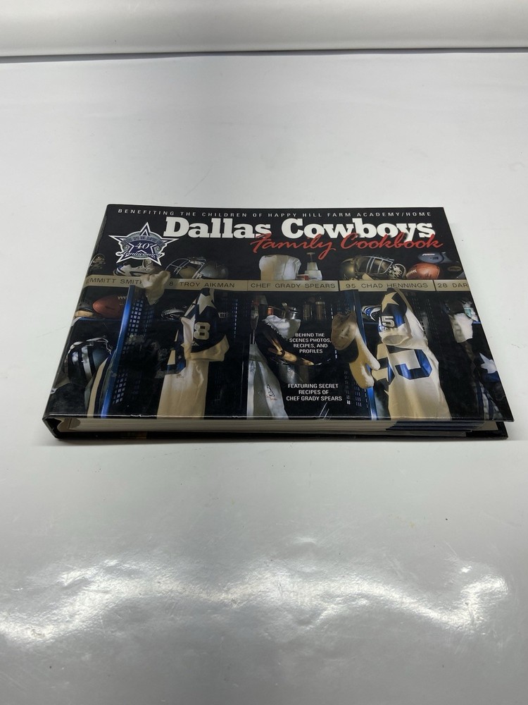 Dallas Cowboys Family Cookbook, 40th Anniversary