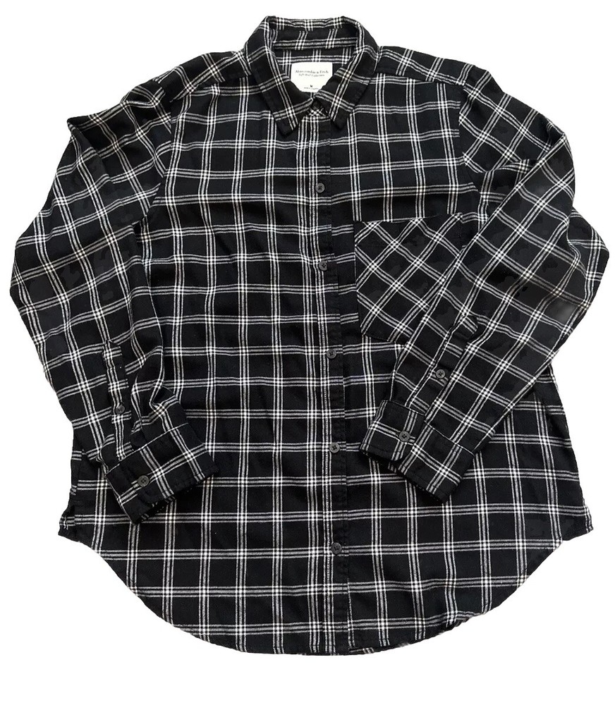 Abercrombie & Fitch Shirt Women’s  Med soft A & F collection Black Plaid flannel
