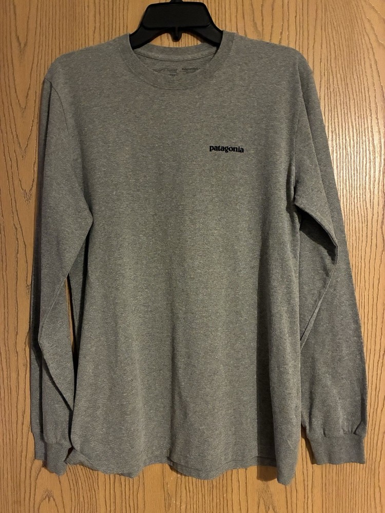 Adult Patagonia Dark Gray Long Sleeve T-shirt Buffalo Design - Adult Size S