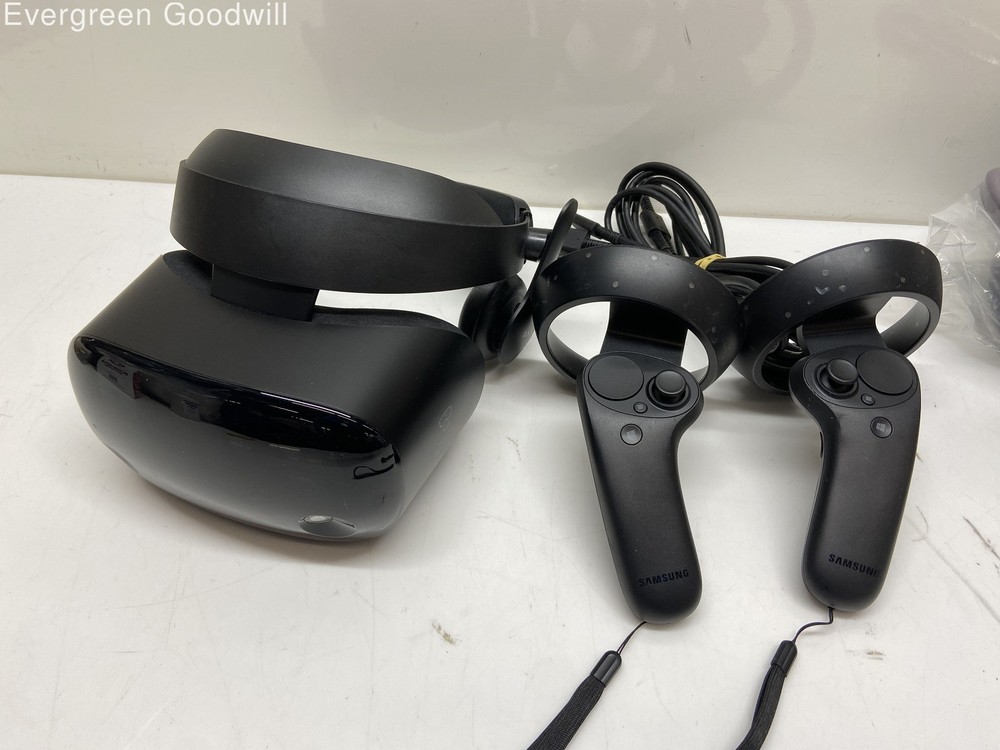 Samsung - HMD Odyssey - Windows Mixed Reality Headset [UNTESTED]