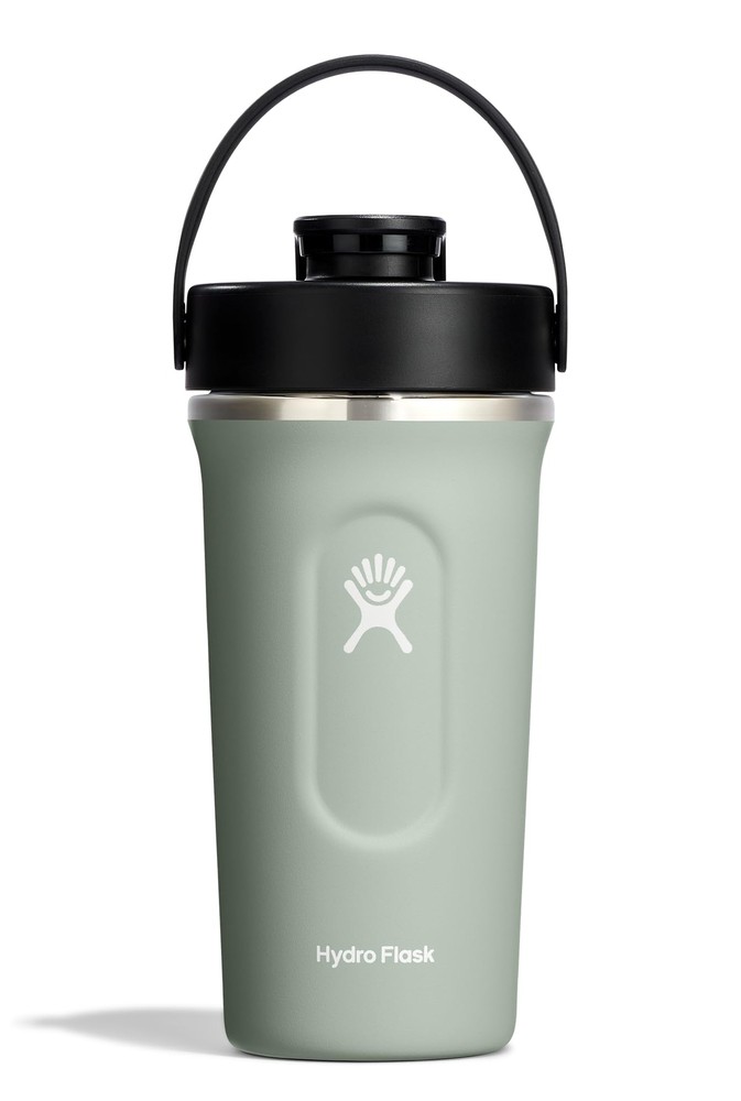 Hydro Flask 24oz Insulated Shaker Bottle in Agave Color