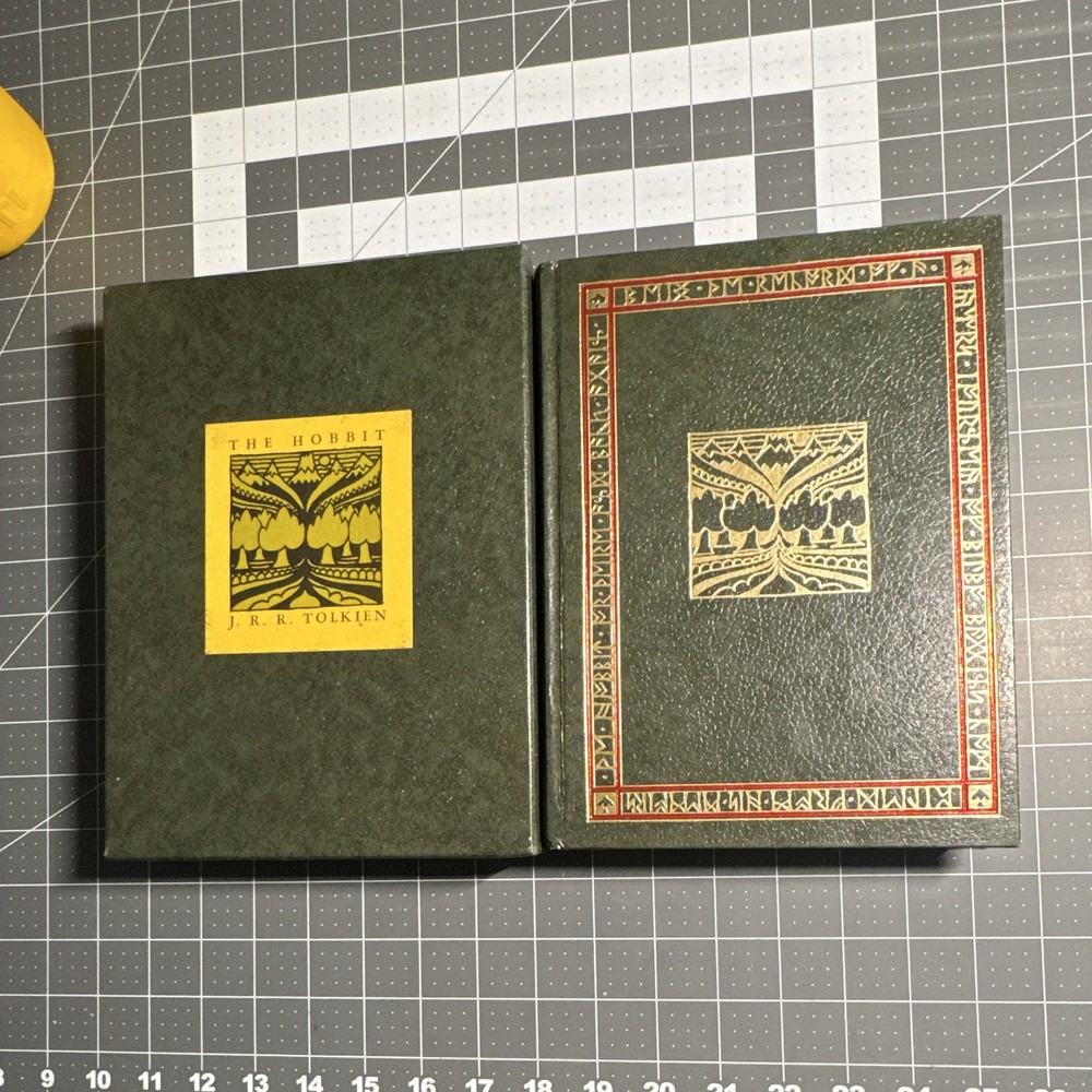 J.R.R. Tolkien The Hobbit Illustrated Hardcover w/ Slipcase HMCo Edition