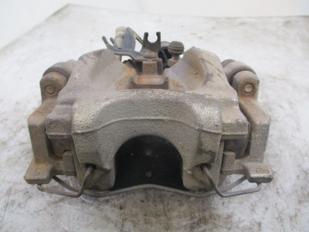 Land Rover Discovery Sport LR113706 Right Rear Brake Caliper