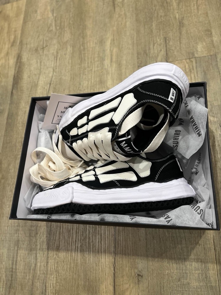 Maison Mihara Yasuhiro, Black Sizes 42-45