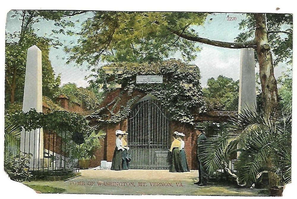 ANTIQUE Postcard - Tomb of President Washington - Mt Vernon, VA