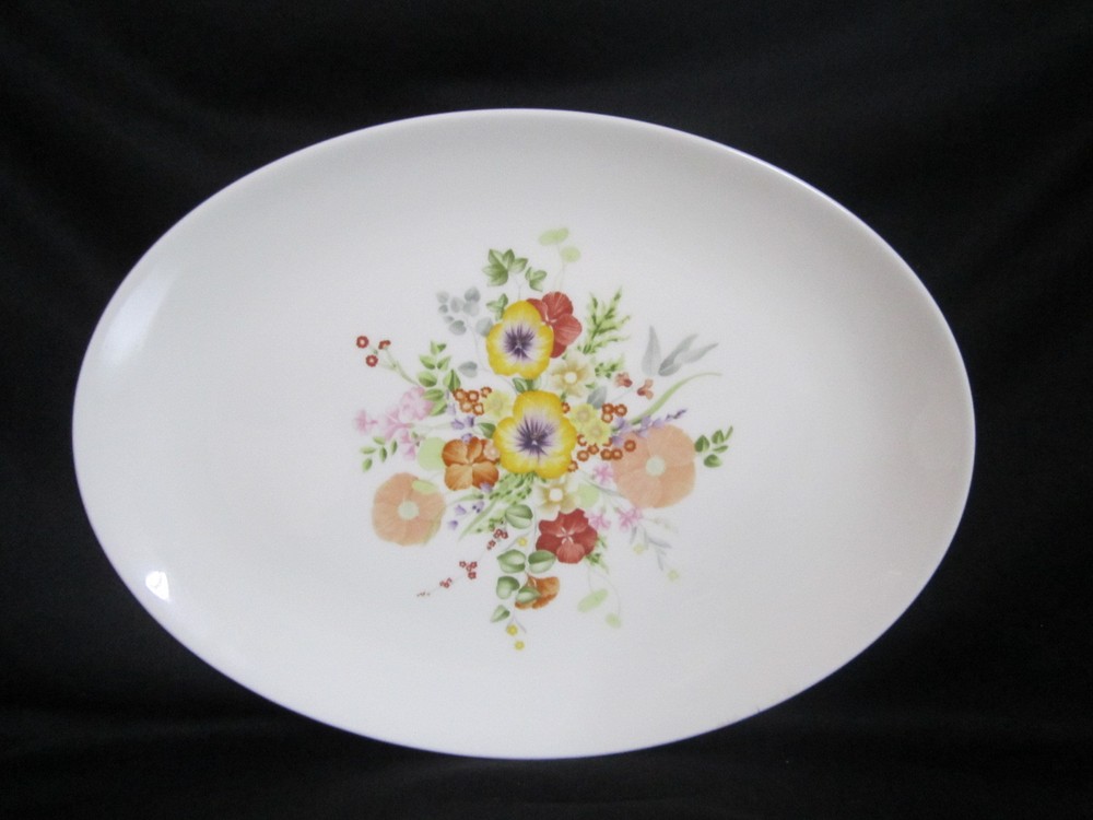 Wedgwood Summer Bouquet Oval Platter 14 inch Susie Cooper Bone China England