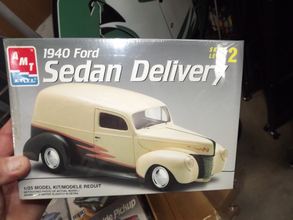 AMT 40 ford sedan delivery Model KIT NIB sealed