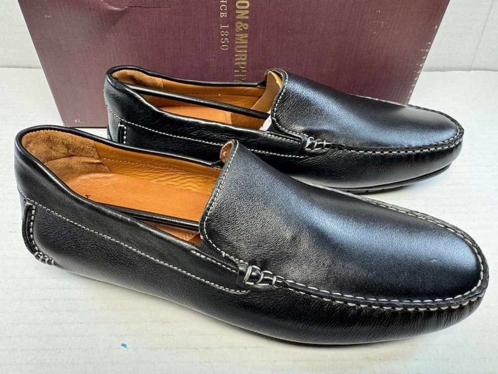 Johnston & Murphy Cort Moc Toe Venetian Dress Casual Shoe, Black Full Grain, 10