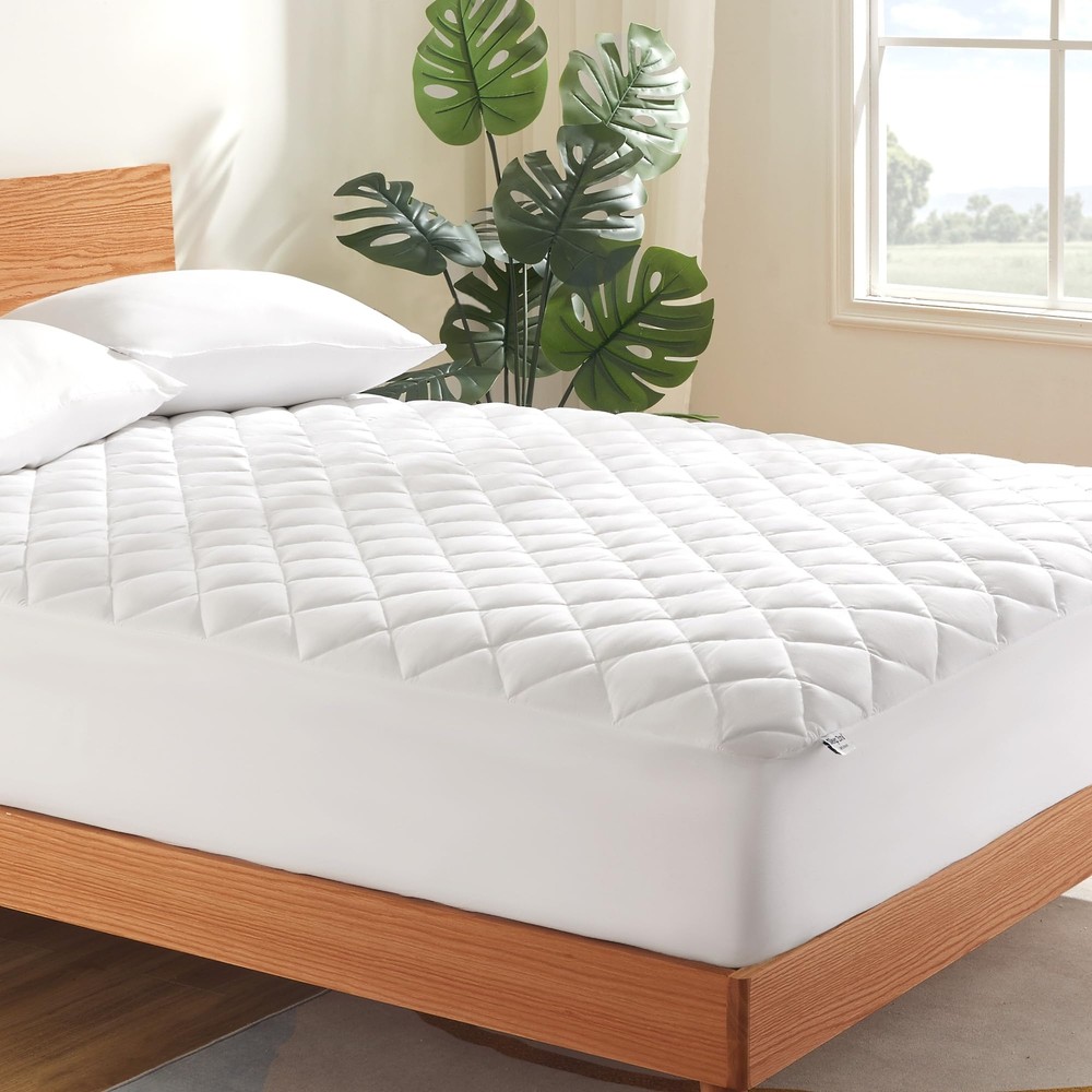 Noiseless Mattress Pad Queen, Ultra Breathable, Cooling Mattress Cover for Ho...