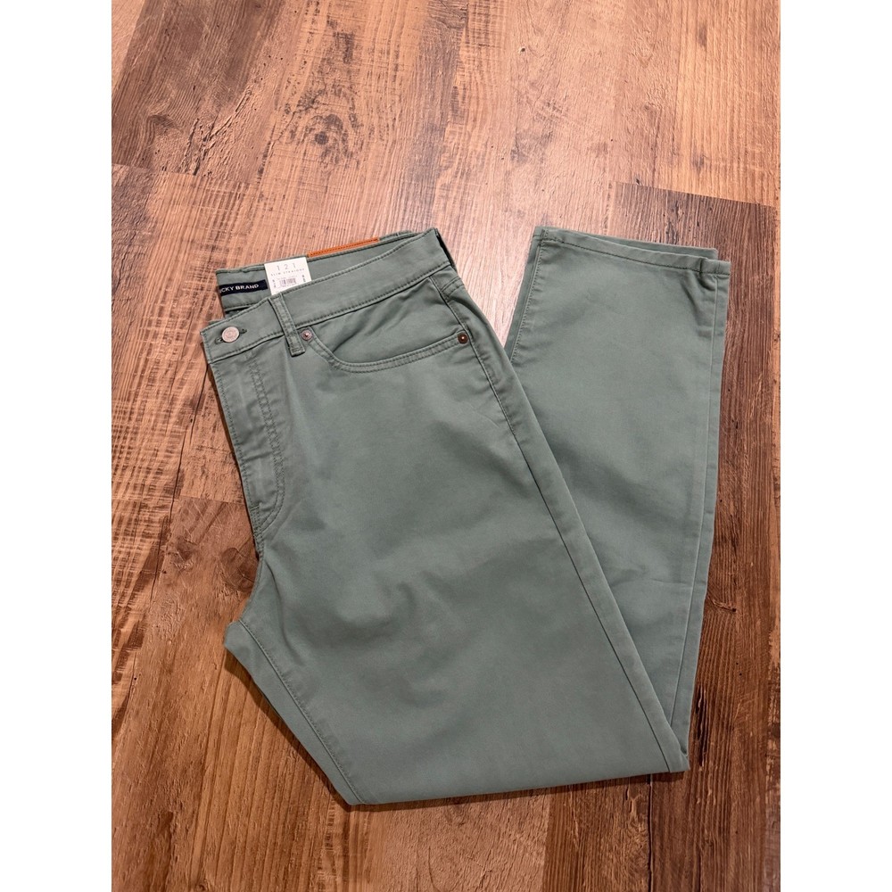 Lucky Brand 121 Slim Straight Coolmax Pants Mens 34x30 Sage Green Classic Casual