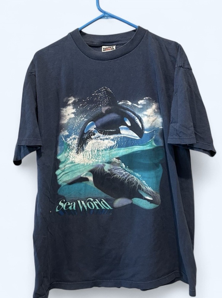 Vintage 90s Sea World Whale Shirt Size XL