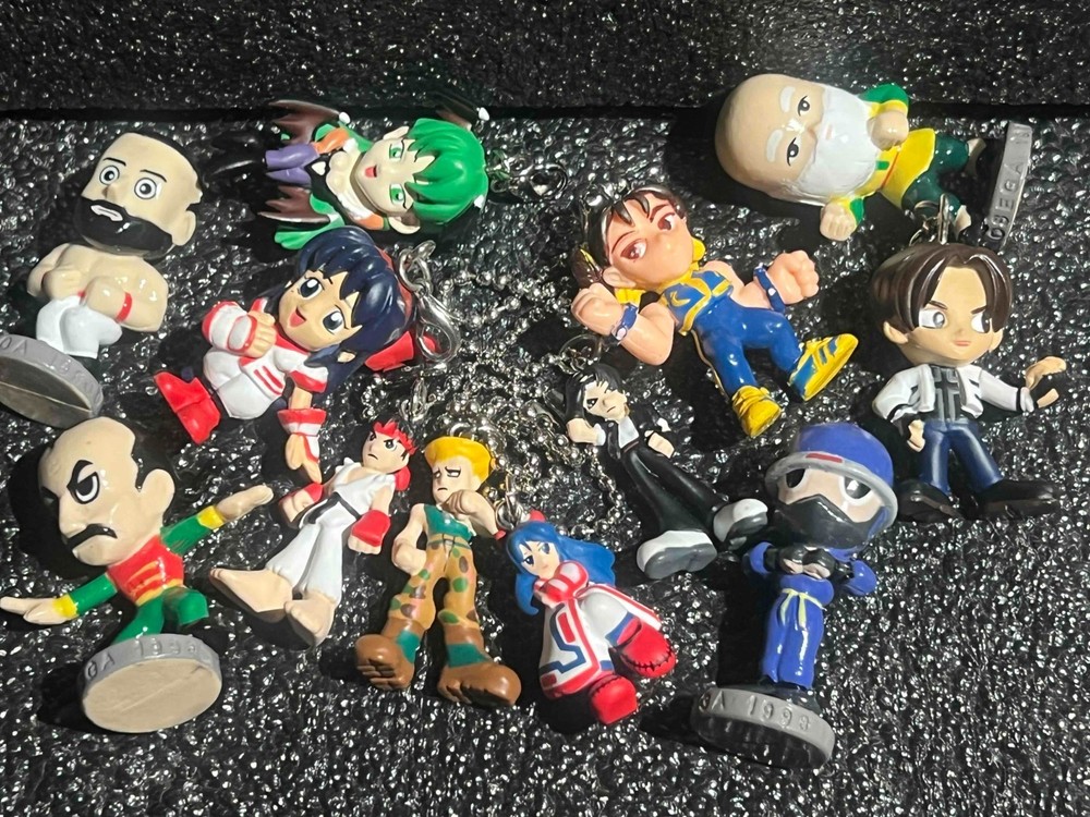 streetfighter KOF vampire Lot Figure Keychain Japan Anime Vintage Rare Capcom