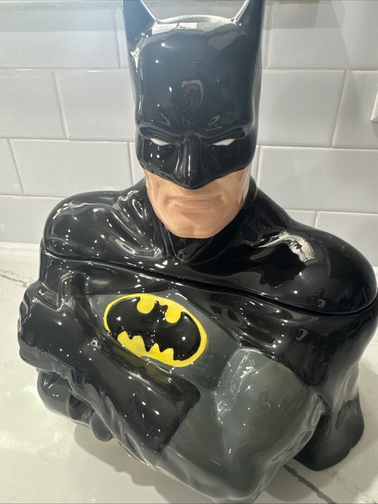 Batman Cookie Jar- DC Comics -Westland- #25515 Read