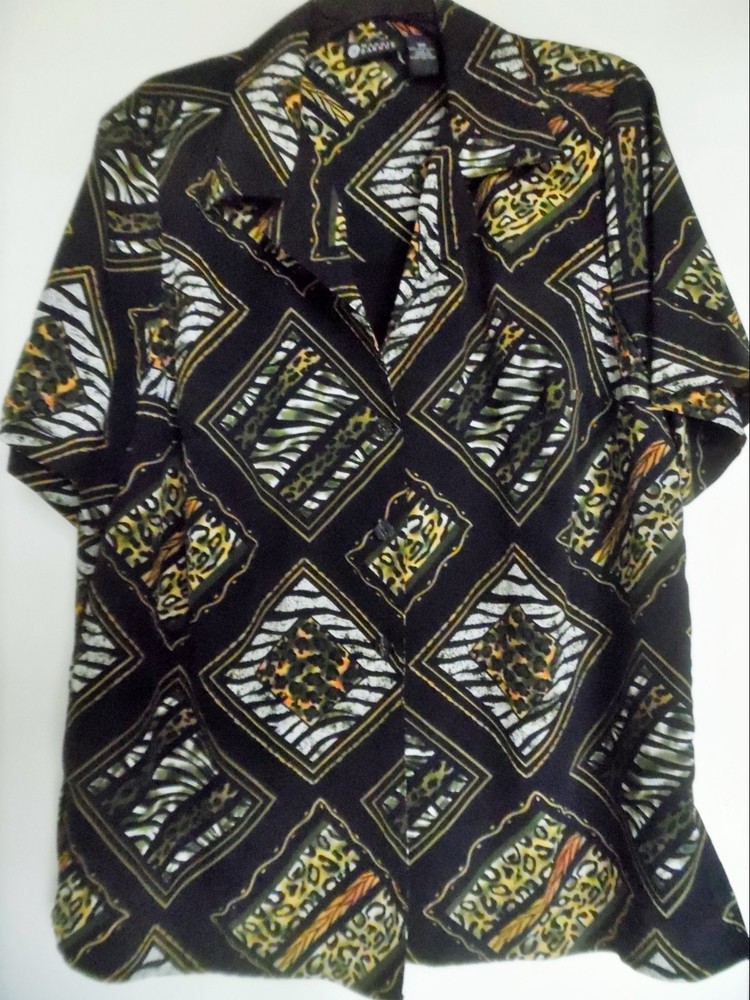 Maggie Barners Black Yellow Greenish Short Sleeve Top Women's Size 16W