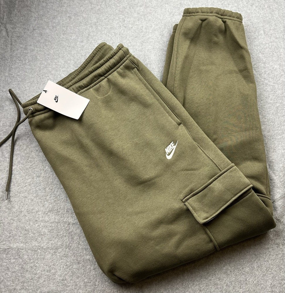 Nike Cargo Fleece Men’s Jogger Sweatpants Size 2XL Olive Green FN3805-222 NWT