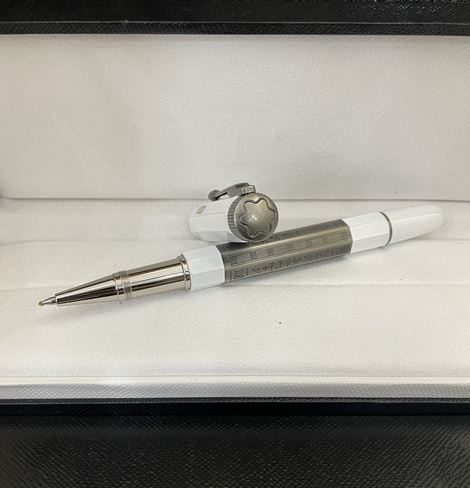 Deluxe Egypt-Two-Tones Series White - Silver Color 0.7mm Rollerball Pen No Box