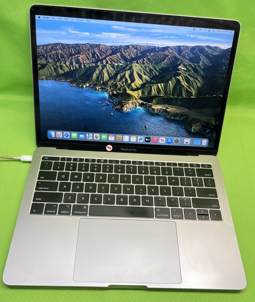 *AS-IS* *READ* MacBook Pro 13