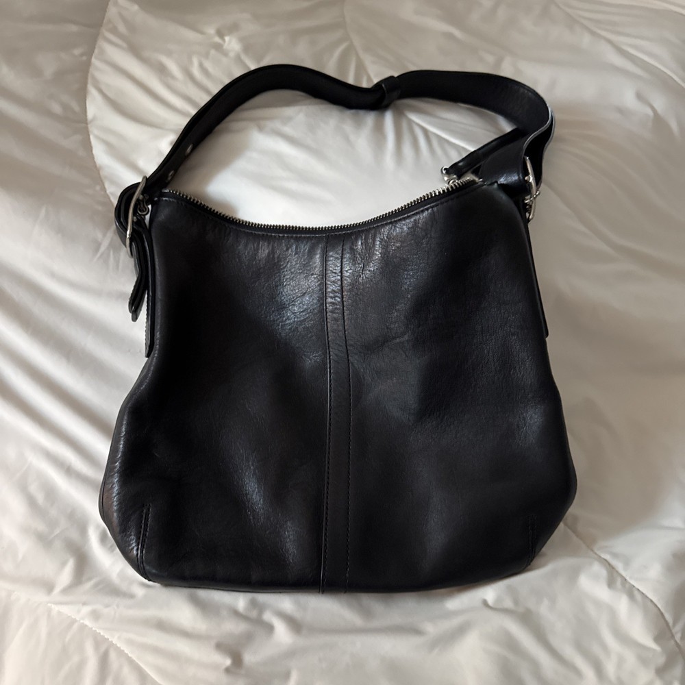 Vintage Coach Black Leather Crossbody Bag for Women