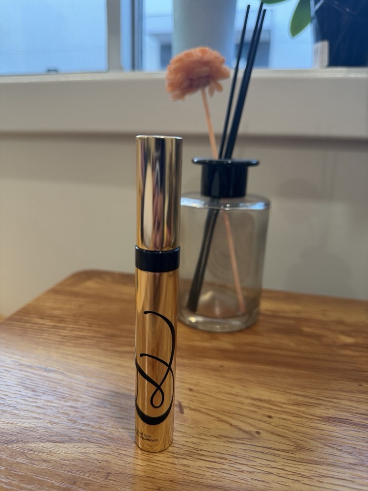 Estée Lauder Sumptuous Extreme Lash Mascara 01 Black Full Size