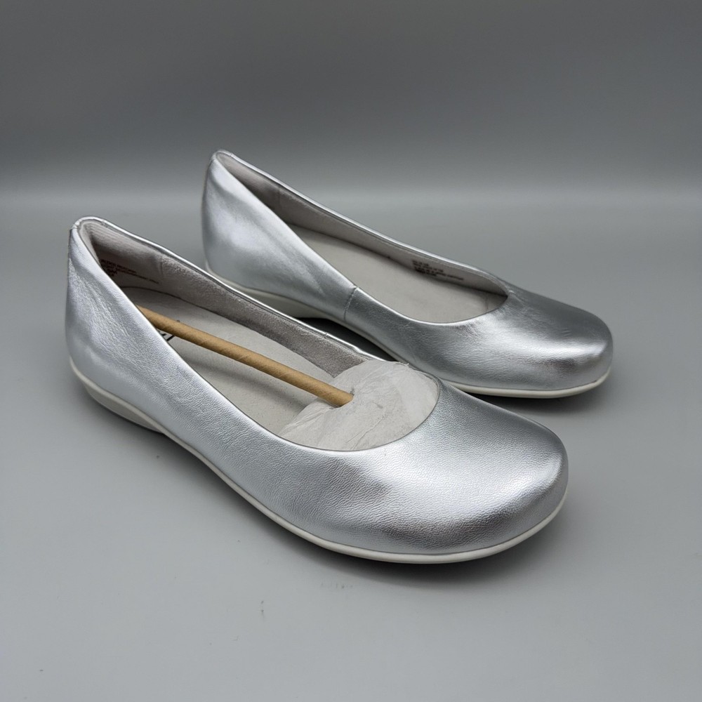 Earth Shoes Womens Size 6.5 Alder Astoria Silver Leather Ballet Flats Comfort