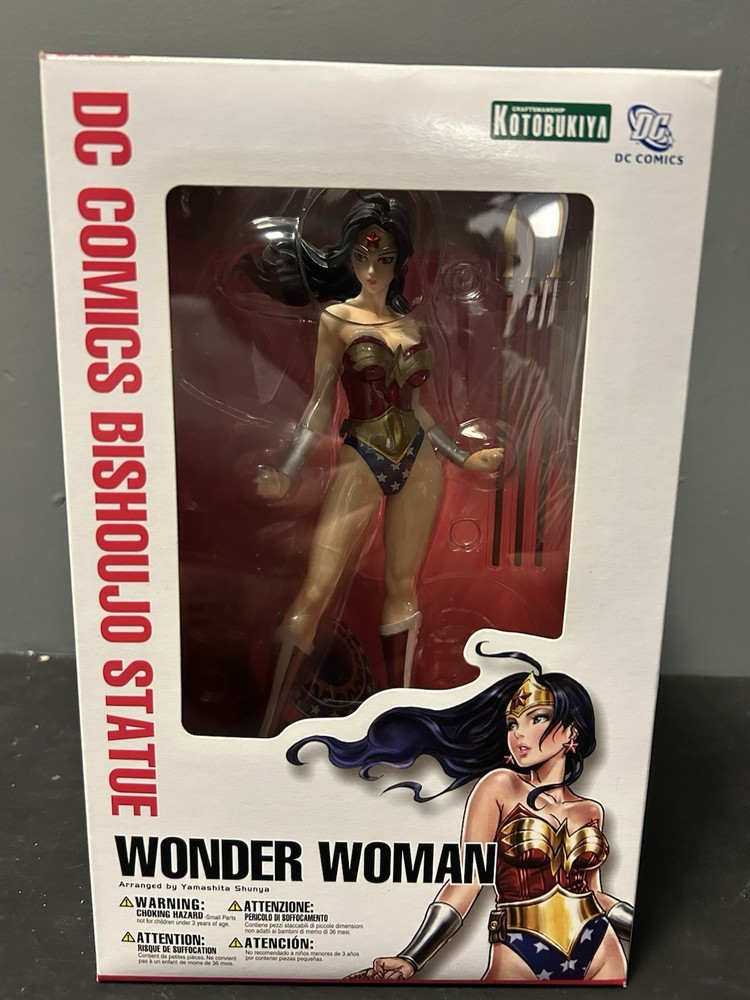 Armored Wonder Woman Bishoujo Statue by Kotobukiya DC Comics MINT