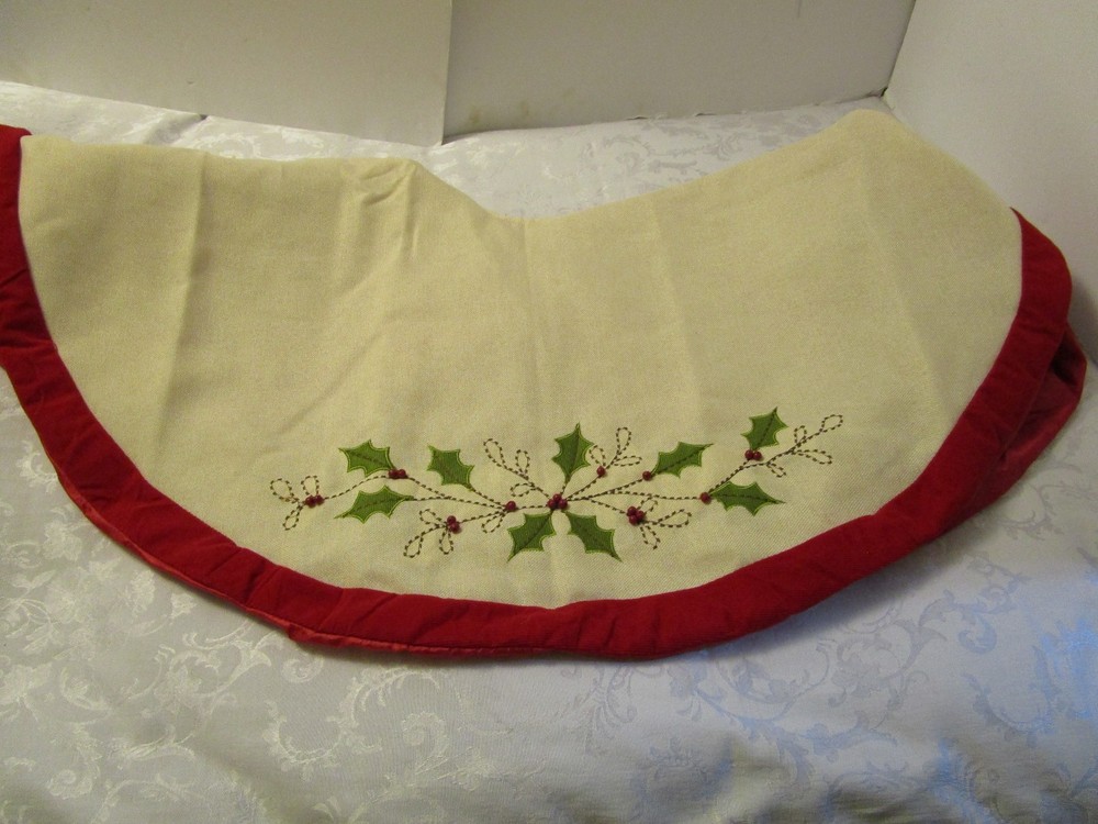 Tan Linen Christmas Tree Skirt with Satin Lining Holly Berries Beads 48 Inch Wide
