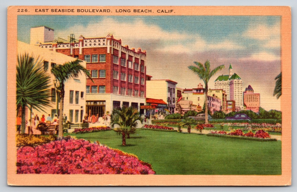 Long Beach California~East Seaside Boulevard~Vintage Linen Postcard