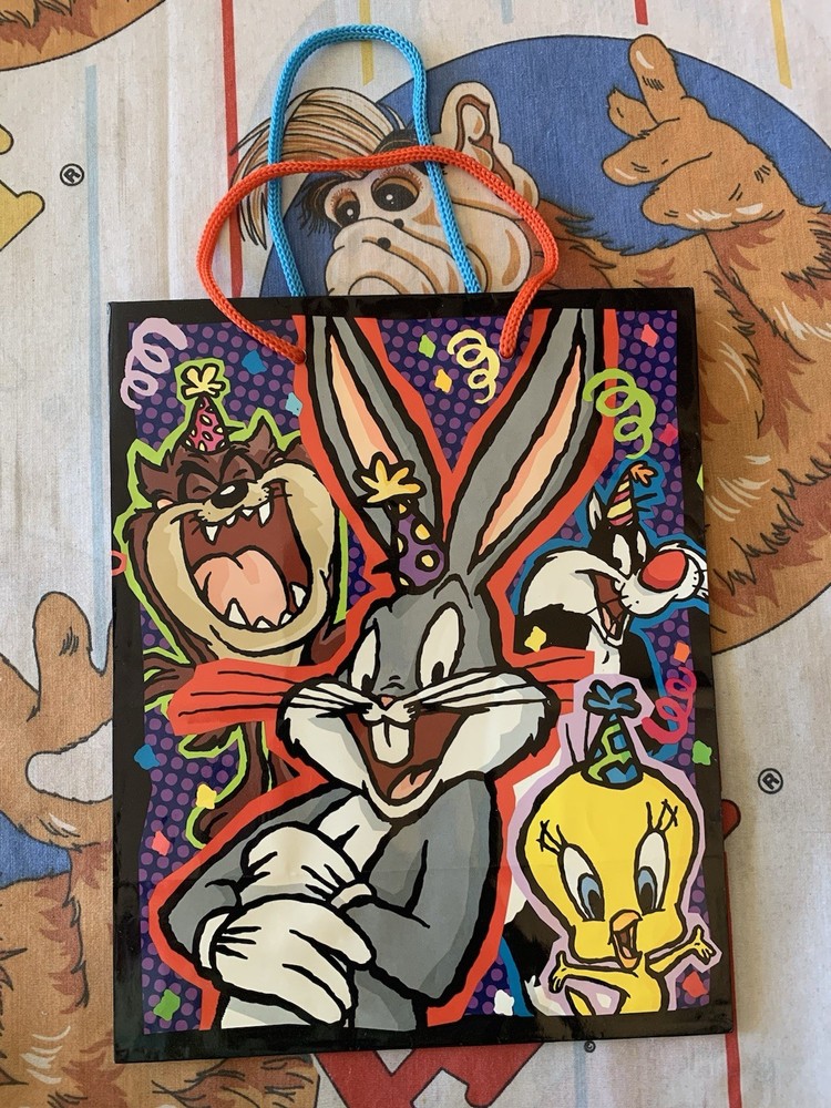 Vintage 1997 Looney Tunes Birthday Gift Bag featuring Bugs Bunny and Daffy Duck