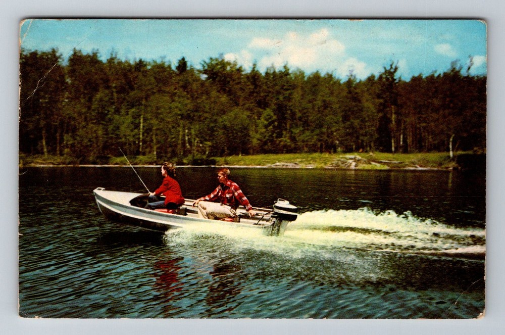 Poland, NY-New York, Gibsons Blue Anchor Motel Cabins Boat Vintage Postcard
