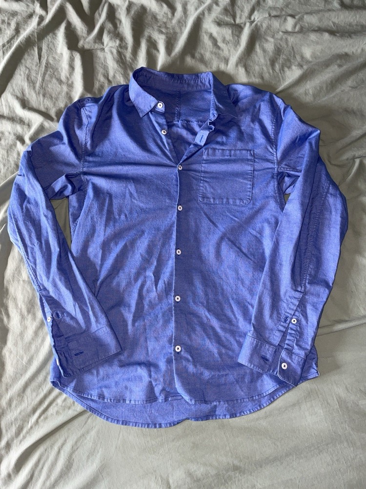 Lululemon Commission Men's Long Sleeve Button Down Shirt Size Medium Blue
