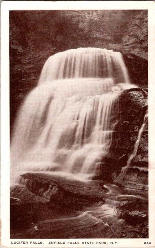 Watertown New York NY : WATER SCENE m/14 AV7789