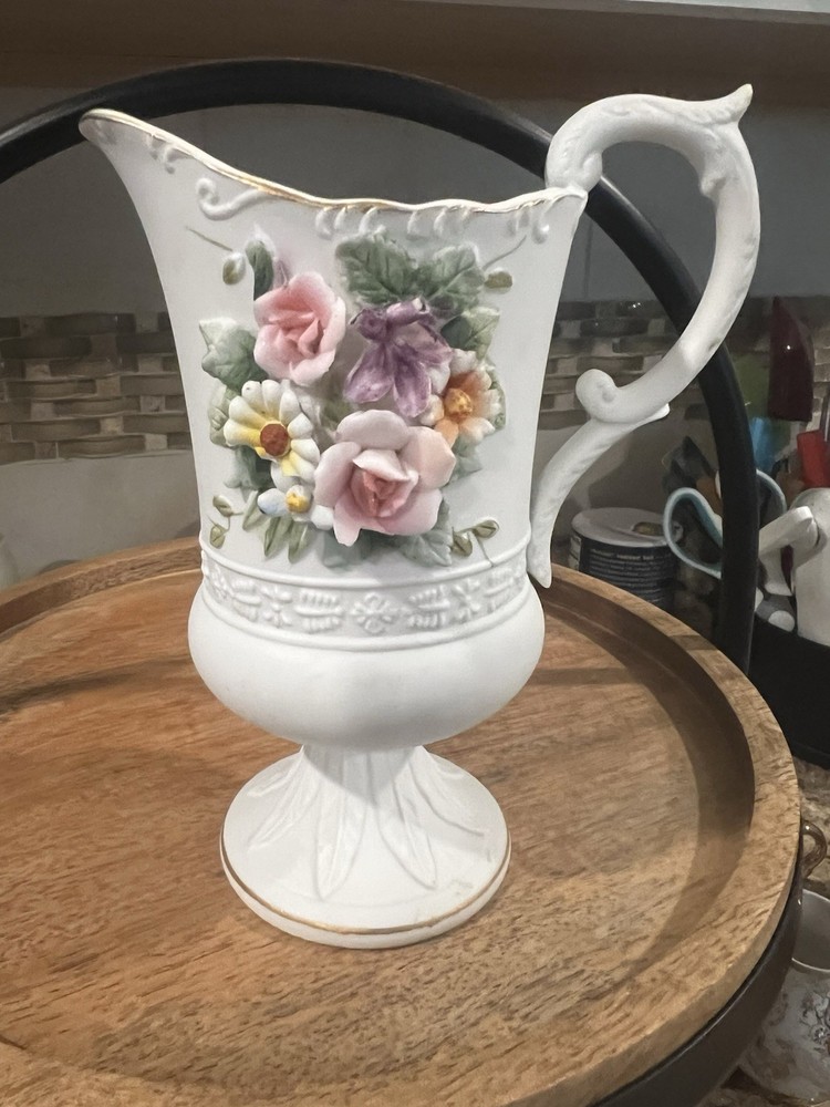 Vintage Lefton Hand panted floral pattern China pitcher or vase KW 4496/Japan