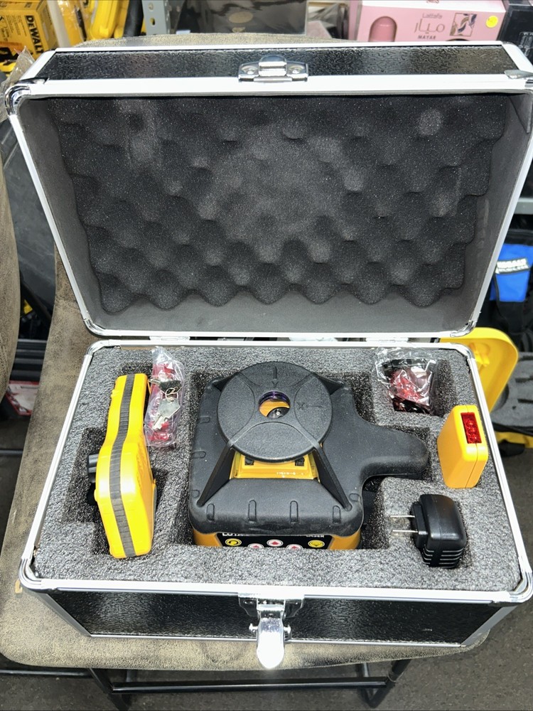 Automatic Self Leveling Red Beam Rotary Laser Level Kit with Tripod Measuring