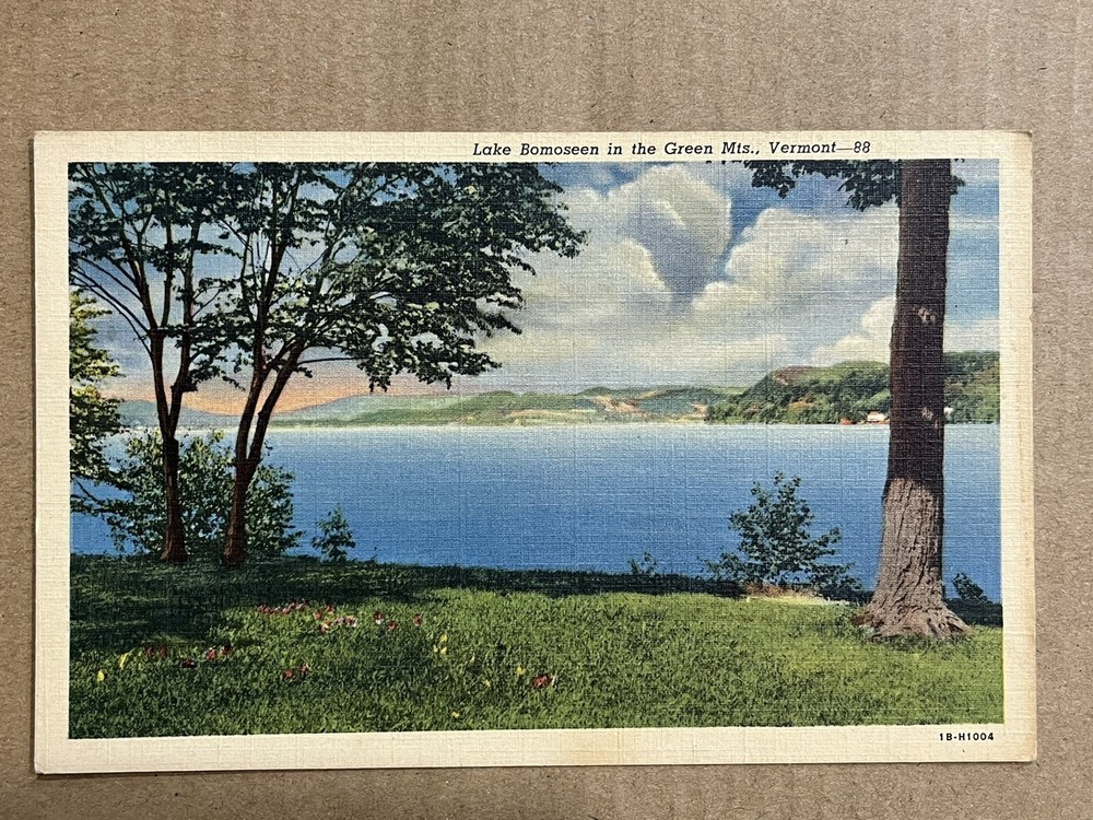 Postcard Lake Bomoseen Vermont Green Mountains Vintage Linen VT PC