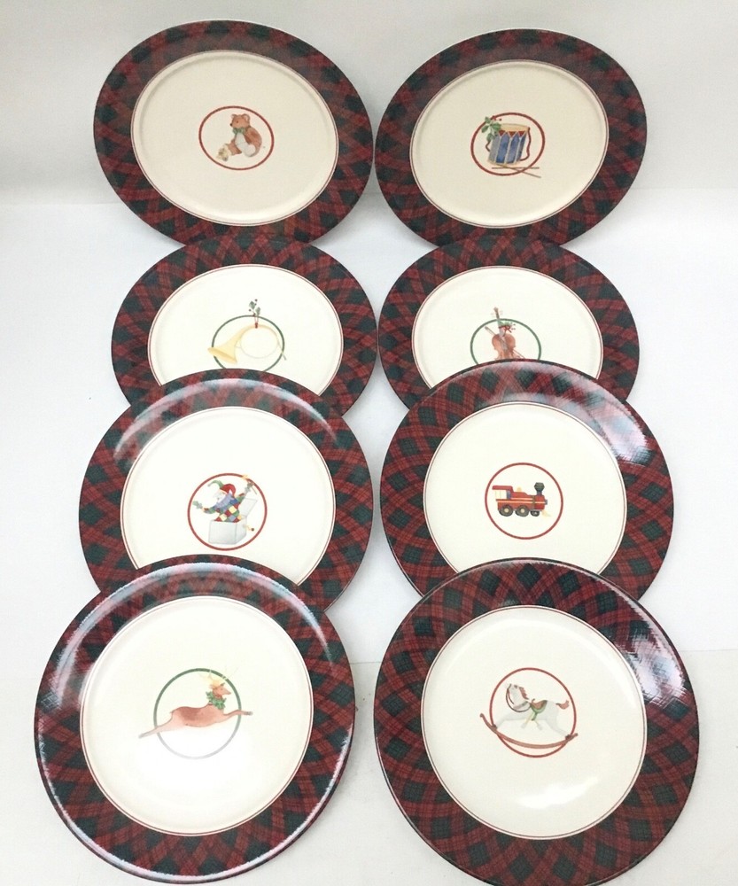 8 Arita/Sasaki Tartan Plaid Accent Salad Plates  Christmas-image