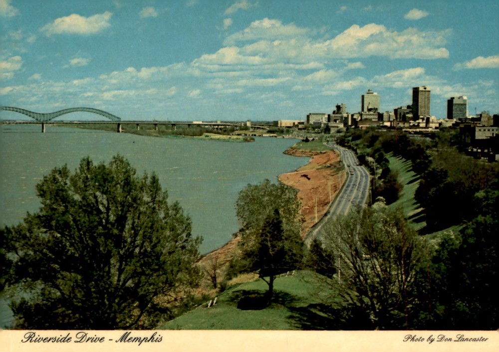 Riverside Drive, Memphis, Mississippi River, view, beauty, Don Postcard