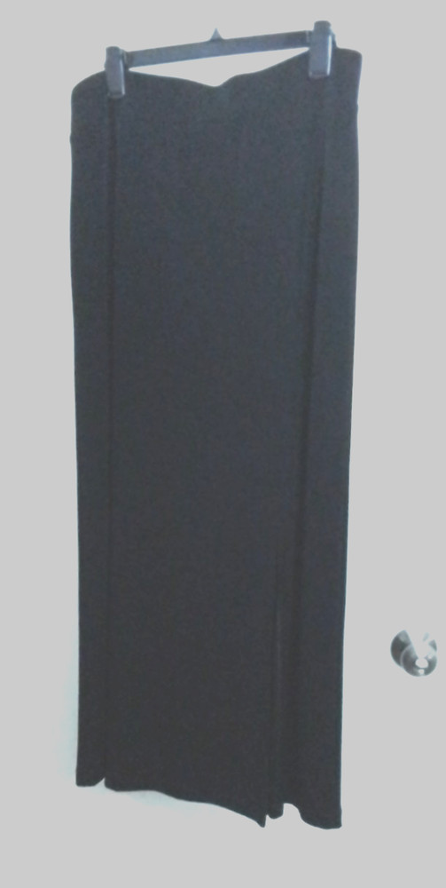 Chico's Travelers Size 2 (L=12-14)) Black Maxi Skirt Sexy 19