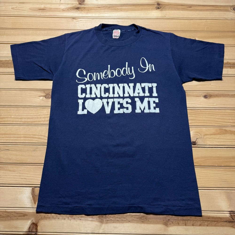 Vintage 80s 90s Somebody In Cincinnati Loves Me Souvenir Novelty Shirt - Medium