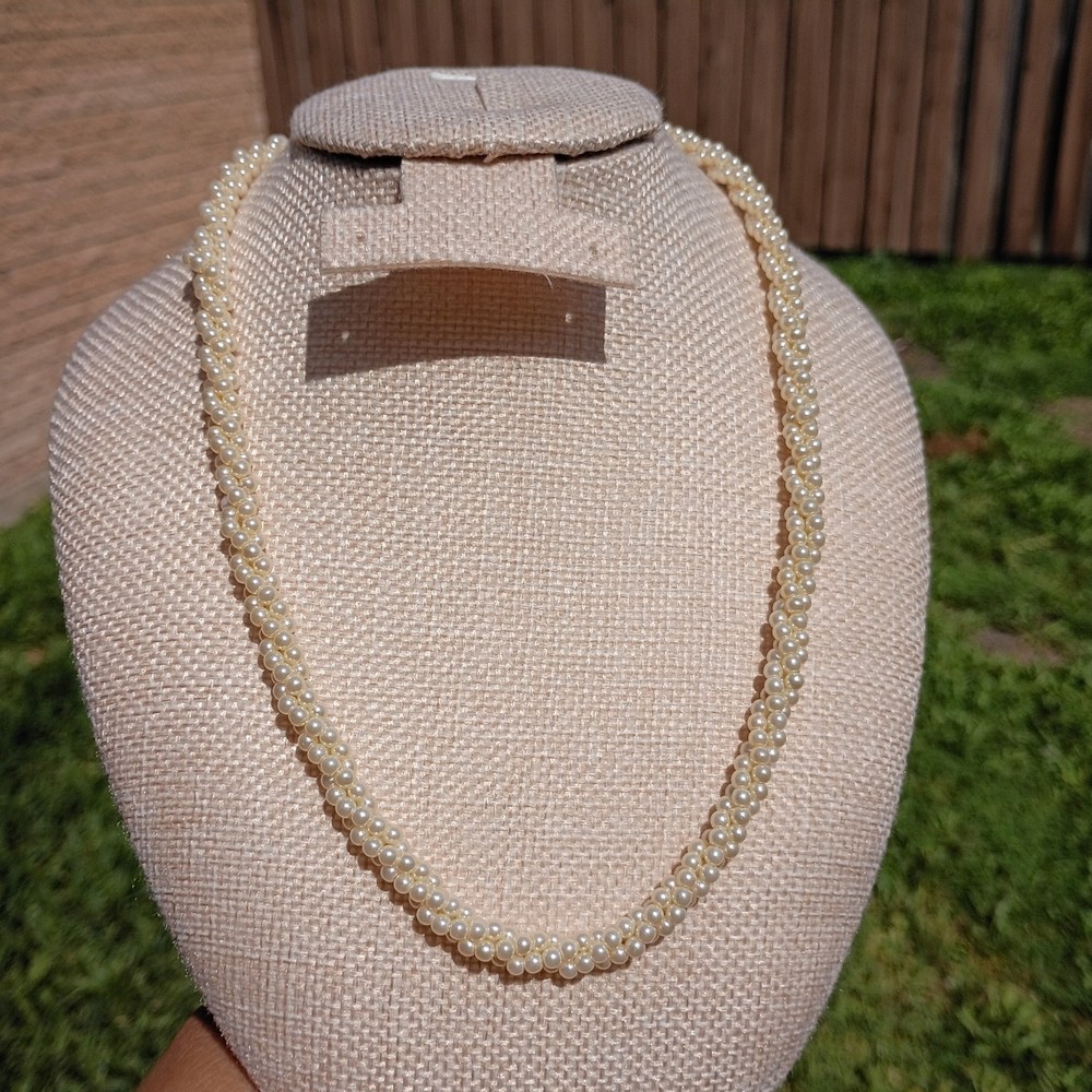Vintage Faux Pearl Necklace Gold Tone Filigree Clasp Elegant Classic 18